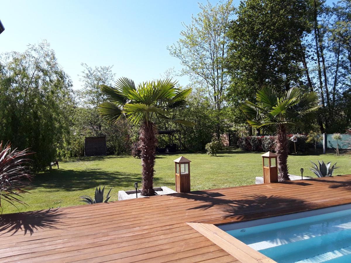 Bed & Breakfast D'hotes Les Iris A Sur Le Bassin D'arcachon 3*
